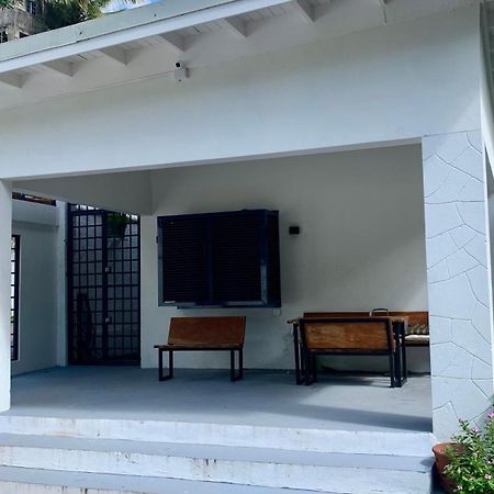 Gordon Town Kotch Hostel คิงส์ตัน ภายนอก รูปภาพ